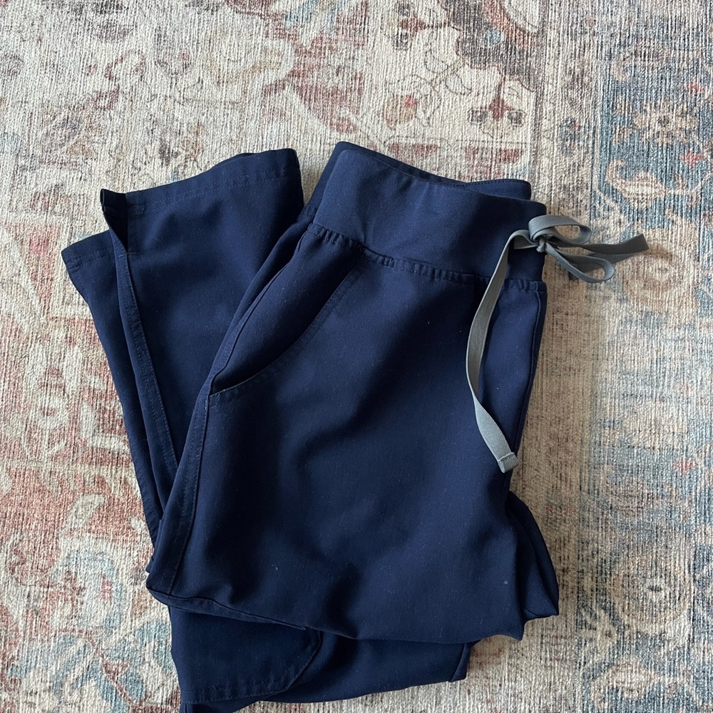 Figs Yola Pants